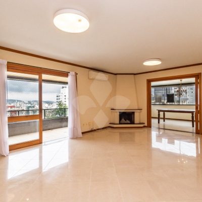 Apartamento com 140m², 3 dormitórios, 2 suítes, 2 vagas no bairro Bela Vista em Porto Alegre para Comprar