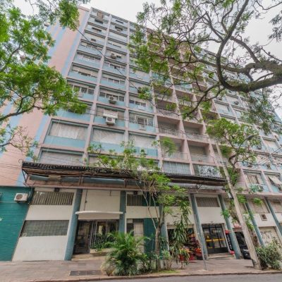 Apartamento com 140m², 3 dormitórios no bairro Independência em Porto Alegre para Comprar