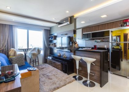 Apartamento com 64m², 2 dormitórios, 1 suíte, 1 vaga no bairro Cidade Baixa em Porto Alegre para Comprar