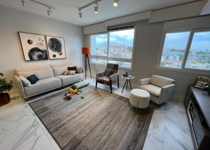 Apartamento com 80m², 2 dormitórios, 1 suíte, 1 vaga no bairro Higienópolis em Porto Alegre para Comprar