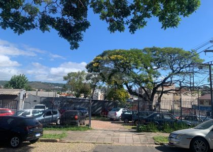 Terreno com 663m² no bairro Glória em Porto Alegre para Comprar