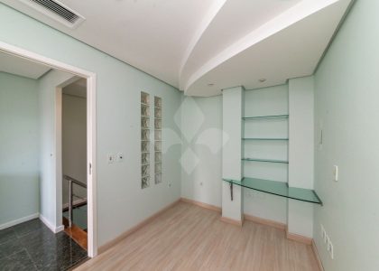 Duplex com 70m², 1 vaga no bairro Bom Fim em Porto Alegre para Comprar