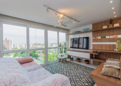 Apartamento com 80m², 3 dormitórios, 1 suíte, 2 vagas no bairro Boa Vista em Porto Alegre para Comprar