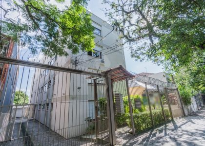 Apartamento com 101m², 3 dormitórios, 1 suíte, 1 vaga no bairro Higienópolis em Porto Alegre para Comprar