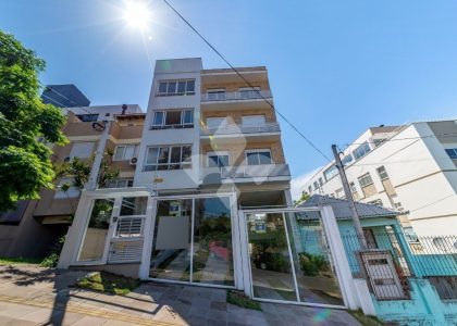 Apartamento com 83m², 2 dormitórios, 1 suíte, 2 vagas no bairro Jardim Botânico em Porto Alegre para Comprar