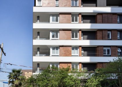 Apartamento com 177m², 3 dormitórios, 3 suítes, 3 vagas no bairro Menino Deus em Porto Alegre para Comprar