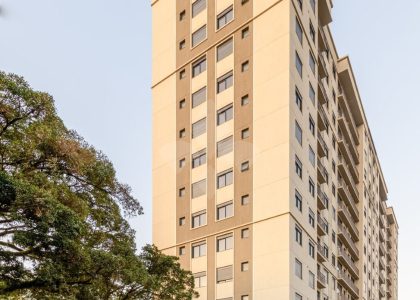 Apartamento com 58m², 2 dormitórios, 1 suíte, 1 vaga no bairro Menino Deus em Porto Alegre para Comprar